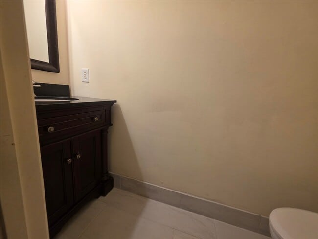 Building Photo - 5319 Ashley Way Ct