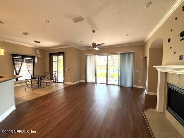 Building Photo - 2035 Medinah Ln