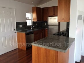 Building Photo - 135 29th St