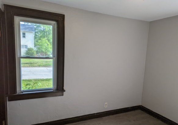 Building Photo - Newly Renovated 3-Bedroom Apartment in Michigan City - $1095