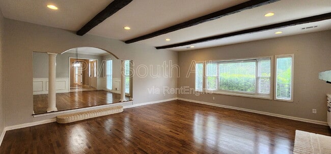 Building Photo - 40 Pheasant Dr SE