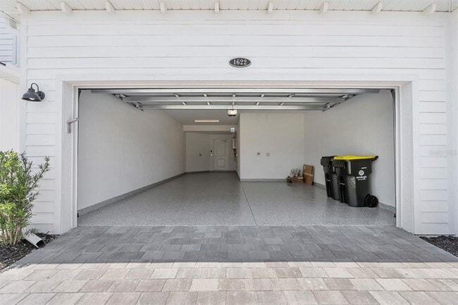 Building Photo - 15182 Bluffton Ln