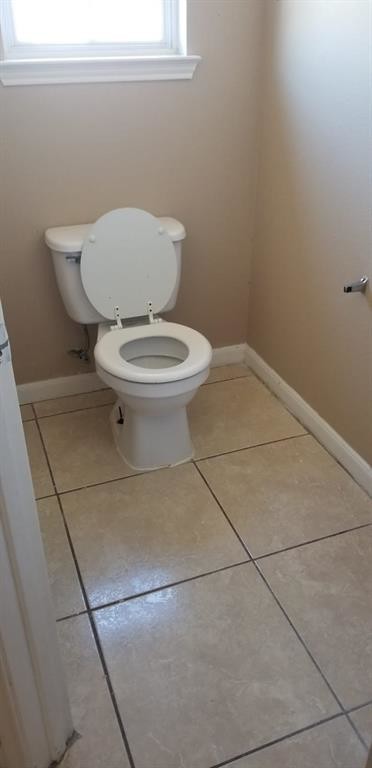 Building Photo - 15515 Waldron Cir