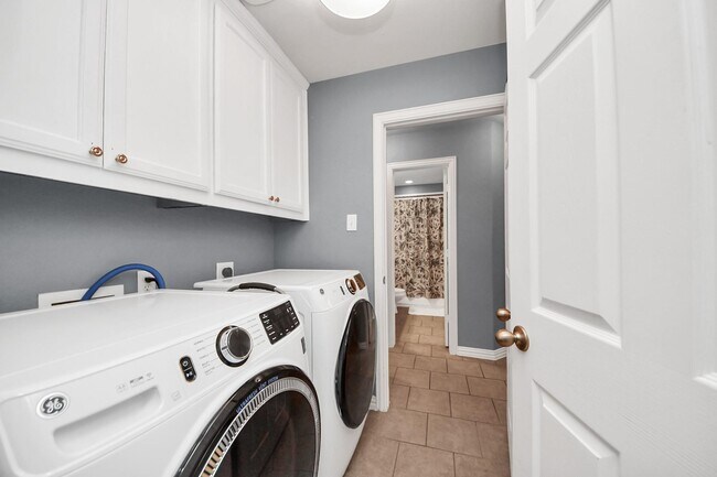 Building Photo - 26407 Bright Sky Ct