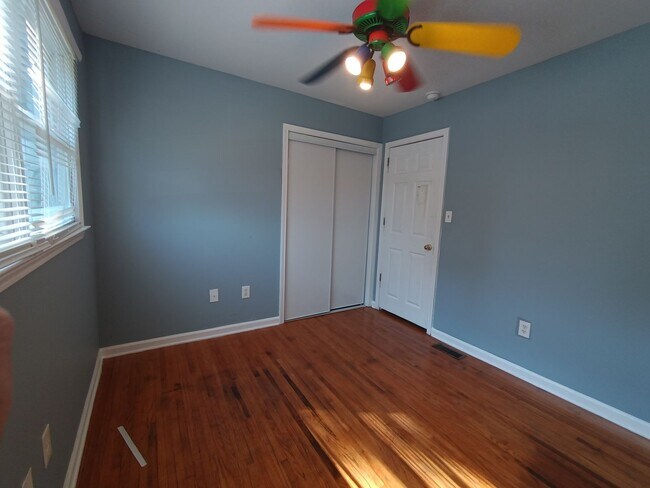 Building Photo - Half off first month rent move in special