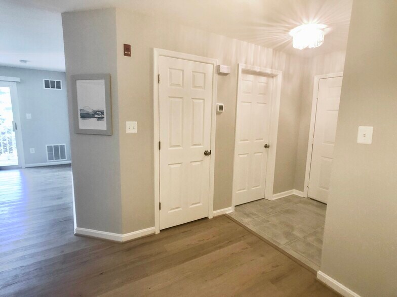 Building Photo - 13203 Astoria Hill Ct