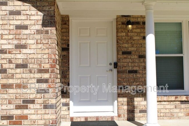 Building Photo - 7744 Allwood Ave