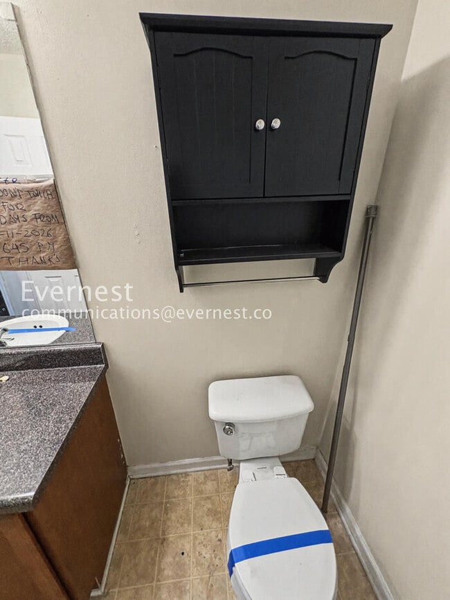 Building Photo - PROMO: Enjoy your 2nd month rent-free rent when you sign the lease today! 3 Bed, 2.5 Bath Home wi...