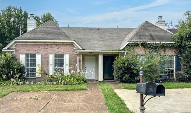 Primary Photo - 9299 Grove Manor Dr