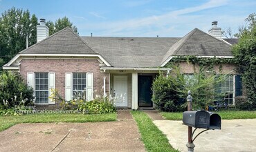 Building Photo - 9299 Grove Manor Dr