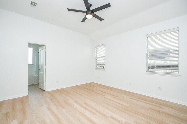 Building Photo - 25306 Pepper Sage Ln