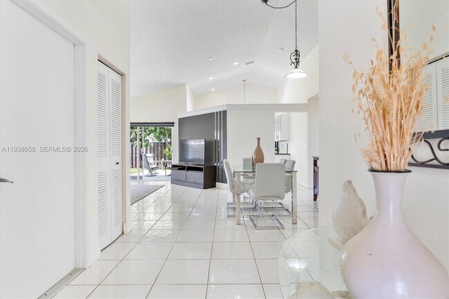 Building Photo - 12265 NW 32nd Manor