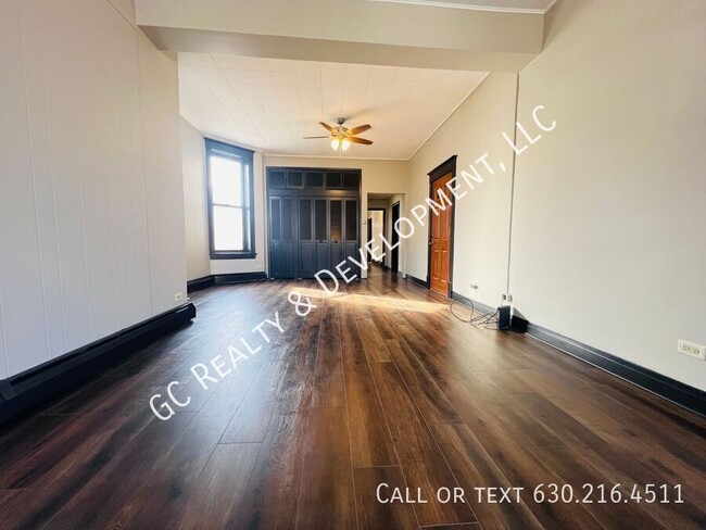 Building Photo - *** REST OF MARCH RENT FREE / 2ND FLOOR UN...