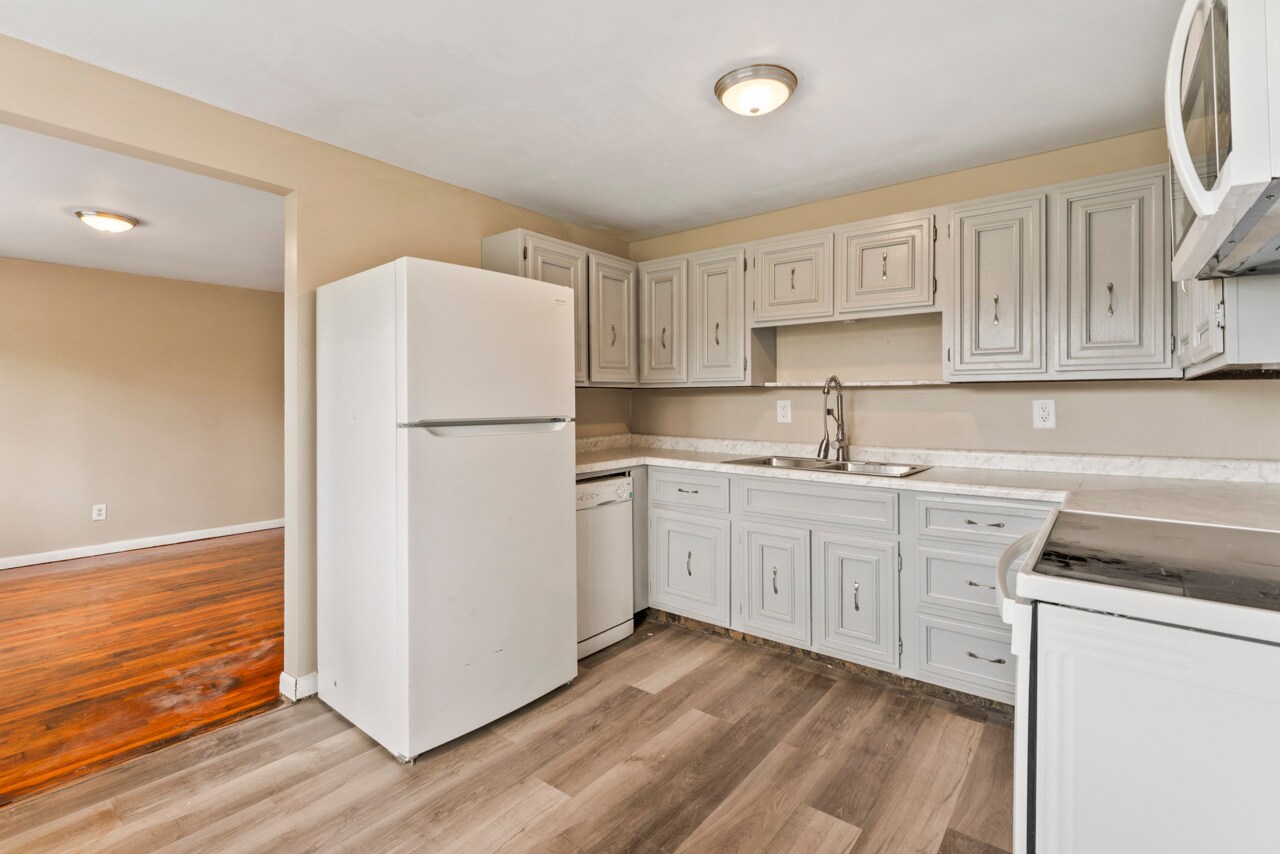 Building Photo - 4308 W Burton Dr