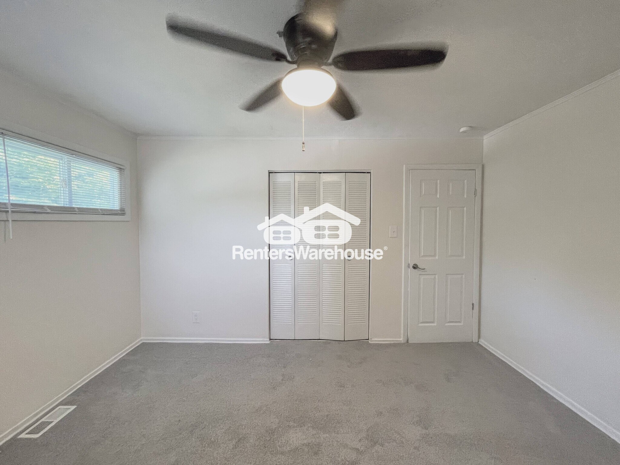 Building Photo - 4960 Clover St