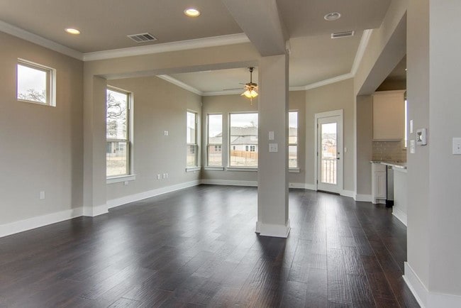Building Photo - 9503 McKnight Lp