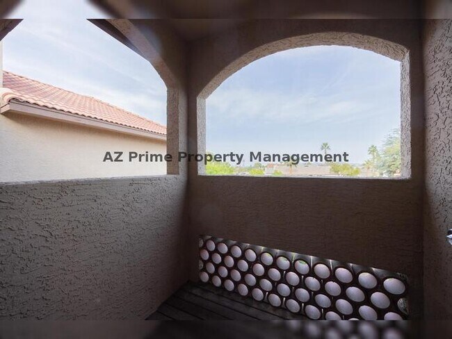 Building Photo - 8625 E Belleview Pl