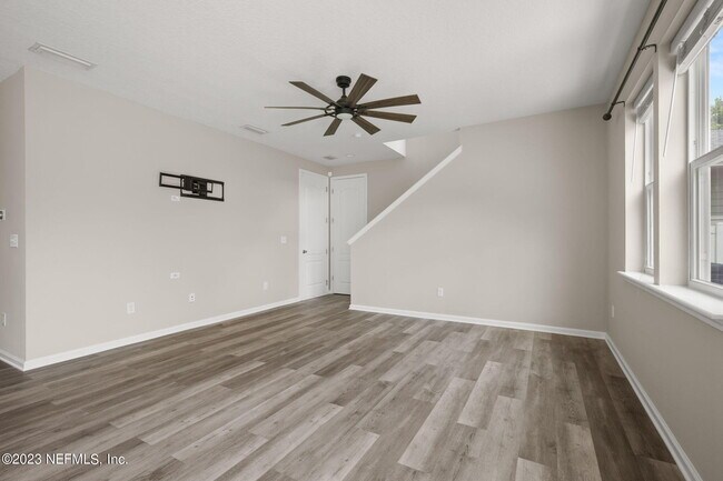 Building Photo - 6655 Azalea Park Rd