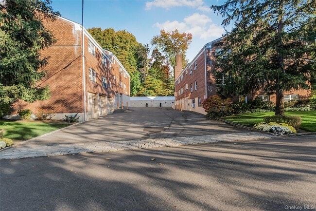 Building Photo - 59 Oregon Ave