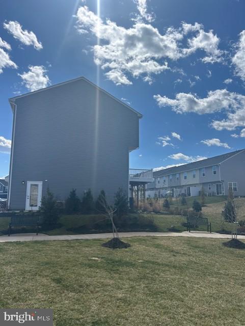 Primary Photo - 2562 Laurel Pk Dr