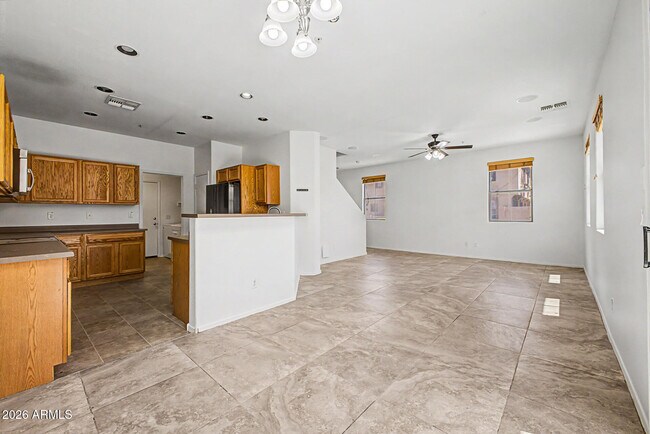 Building Photo - 1432 N 80th Dr