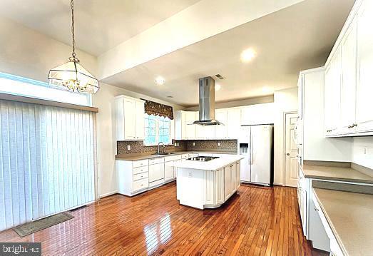 Building Photo - 7205 Lyndam Hill Cir