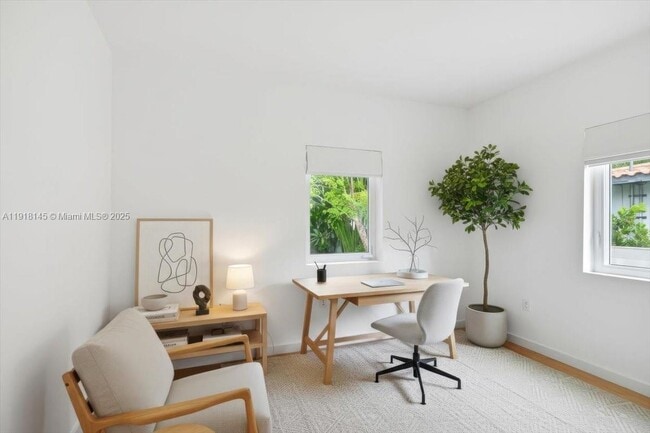 Building Photo - 753 NE 82nd Terrace