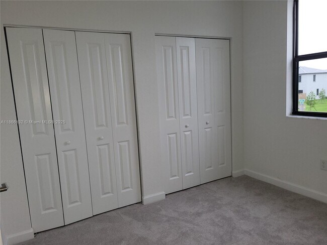 Building Photo - 13305 SW 285th St