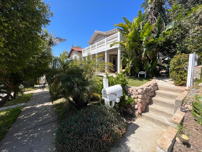 Building Photo - 4674 Orchard Ave