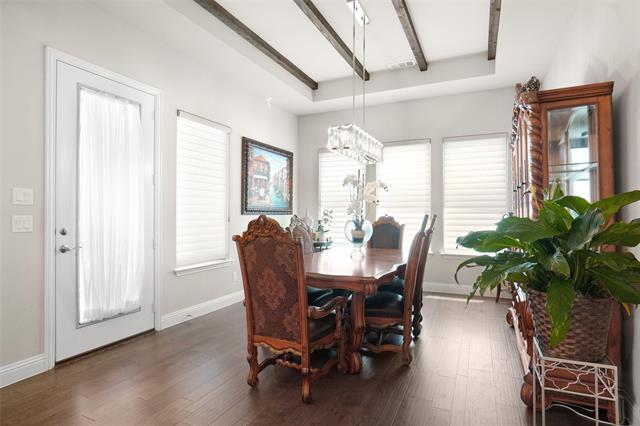 Building Photo - 1132 Thornhill Way