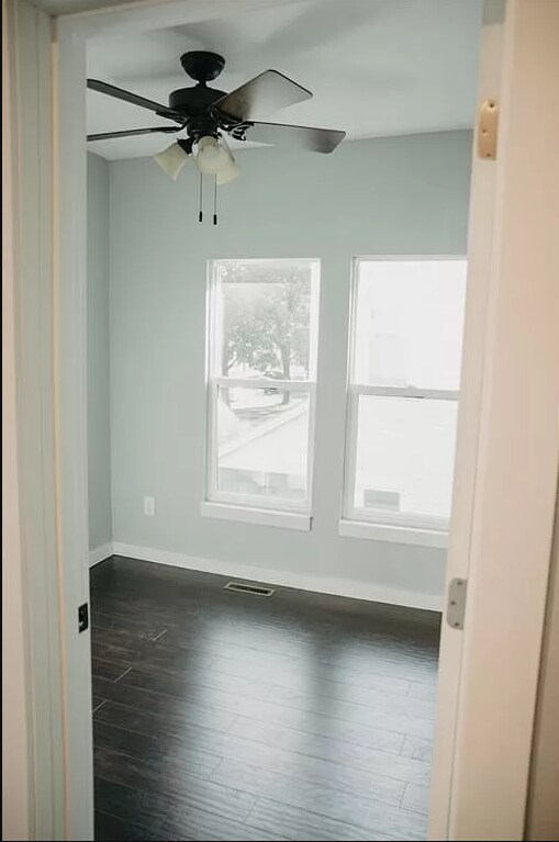 Building Photo - 1638 B Ave NE