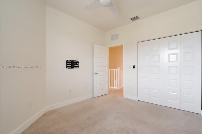 Building Photo - 15826 NW 91st Ct