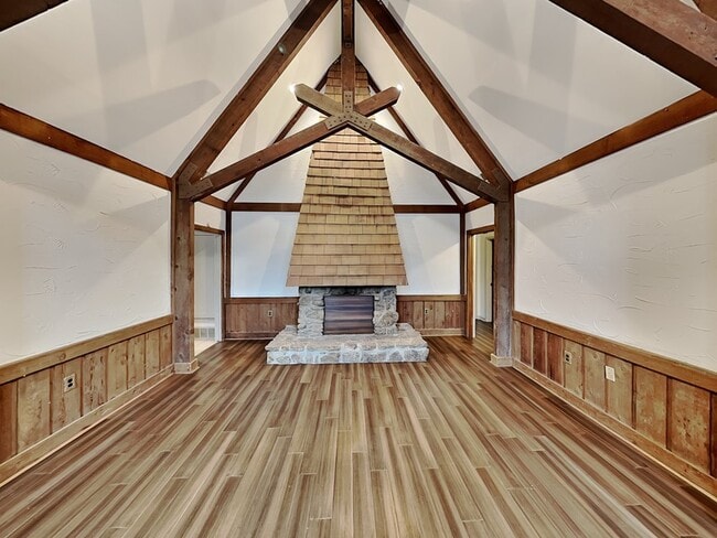 Building Photo - 5415 Stardust Dr