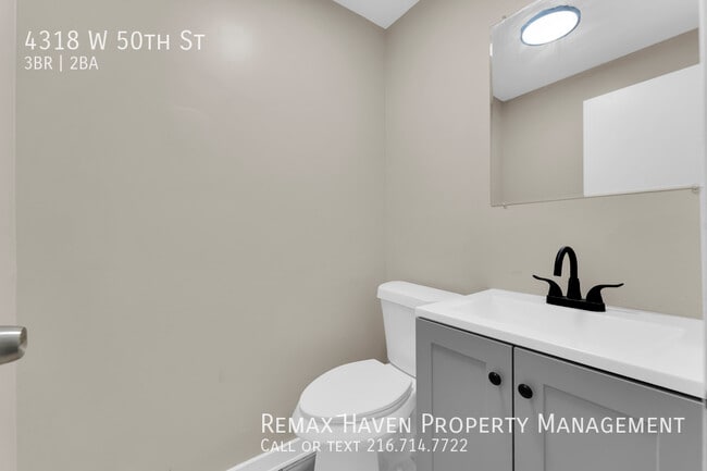 Building Photo - 4318 W 50th St