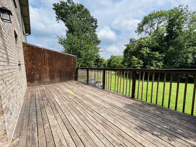 Building Photo - 13-15 Shenandoah Dr.