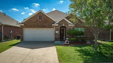 Building Photo - 2113 Lanshire Dr