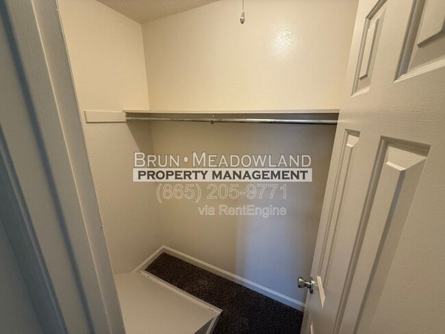 Building Photo - 9116 Parktop Ln NW