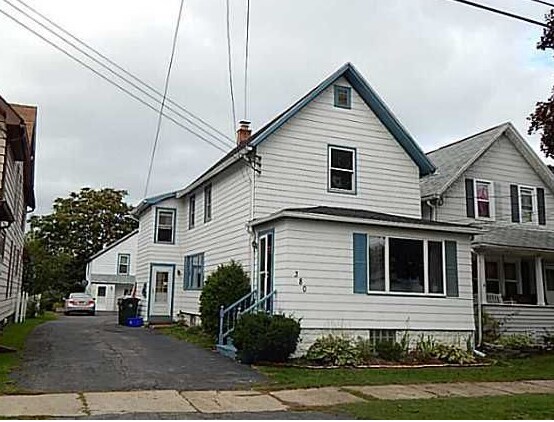 Building Photo - 380 Falconer St.