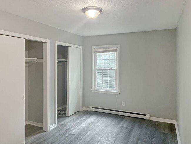 Building Photo - 3 Bedroom Northside Gem