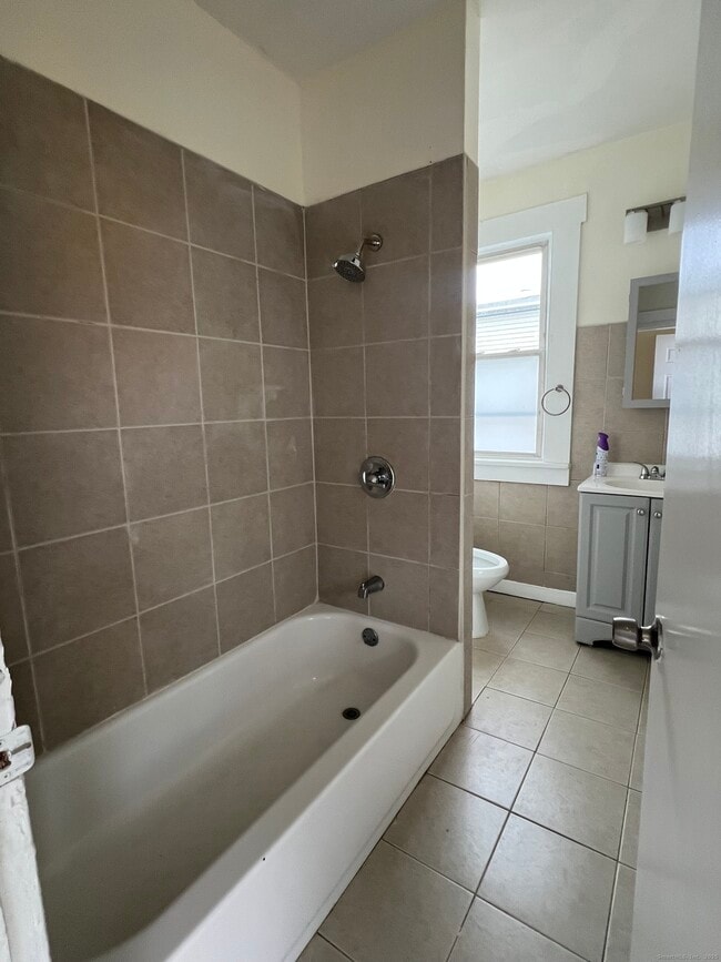 Building Photo - 109 Elizabeth St