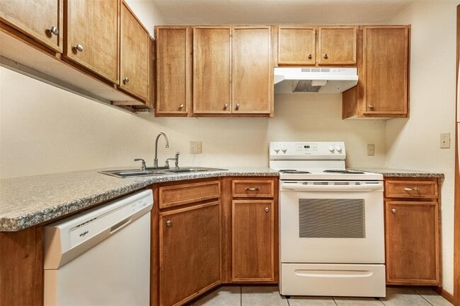 Building Photo - 231 Barrett Pl