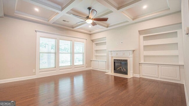 Building Photo - 3731 Ivy Lawn Dr NE