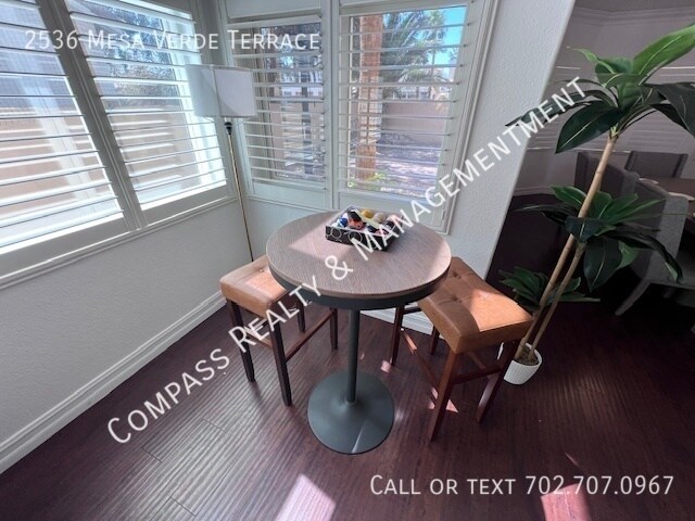 Building Photo - 2536 Mesa Verde Terrace