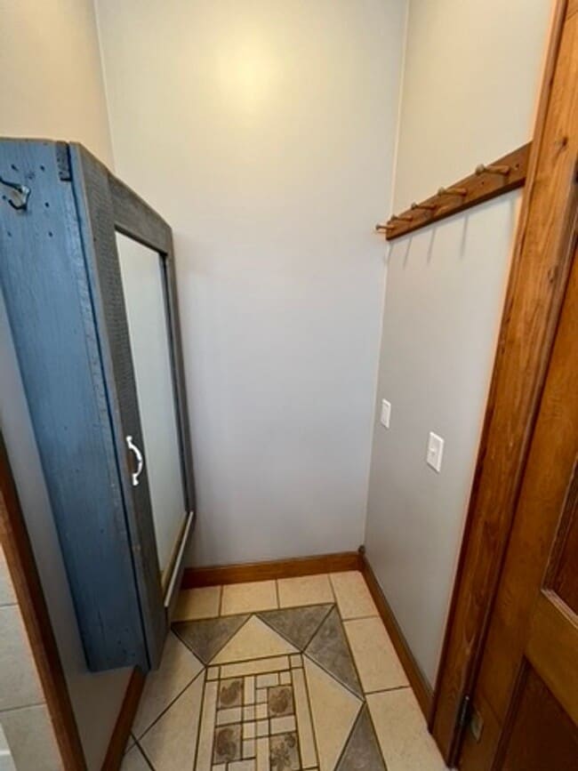 Building Photo - Discover Timeless Charm: Enchanting Historic Home in a Picturesque Small Town