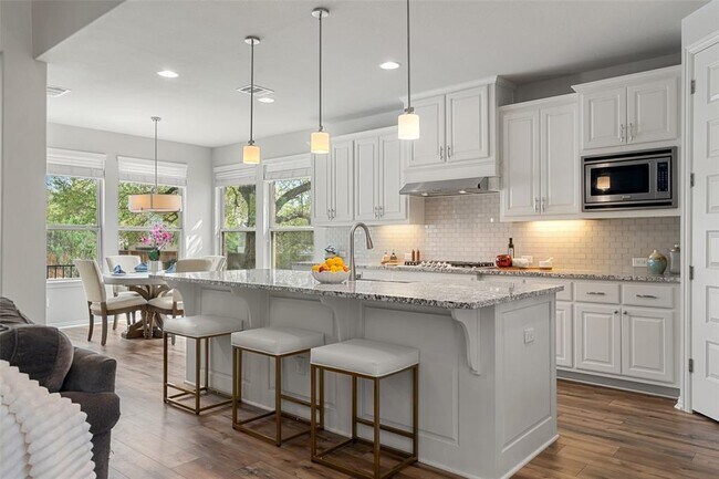 Building Photo - 5621 Cypress Ranch Blvd