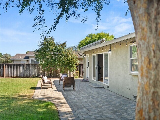 Building Photo - 1128 Allston Ct