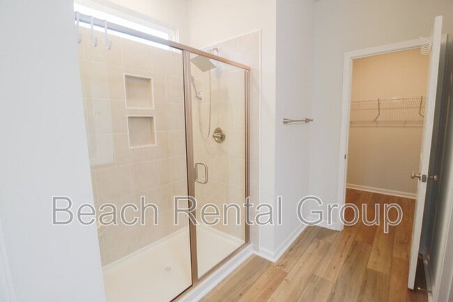 Building Photo - 1454 Bellaria Wy