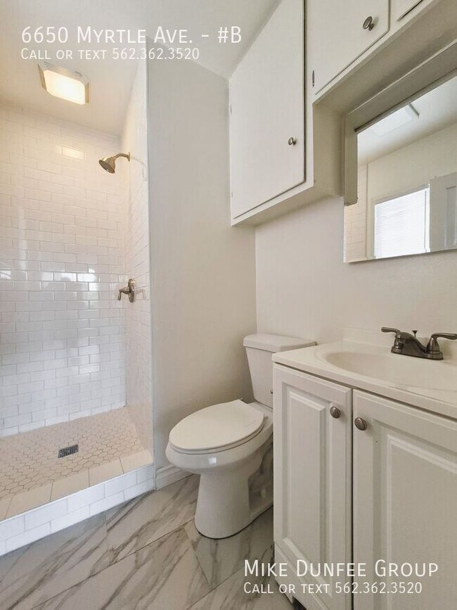 Building Photo - 6650 Myrtle Ave