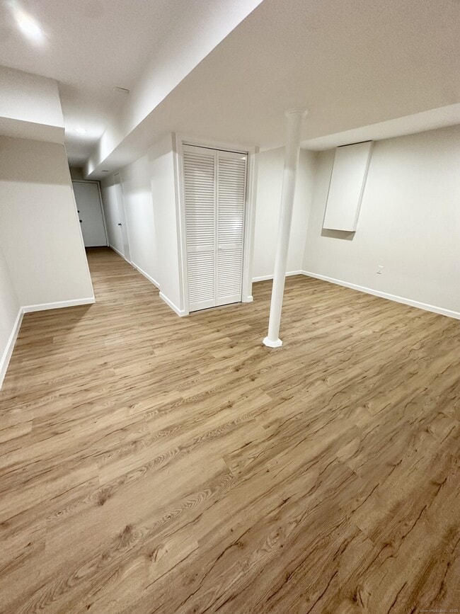 Building Photo - 26 Fawn Ridge Ln