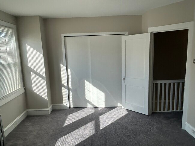 Building Photo - 3290 Tilton St